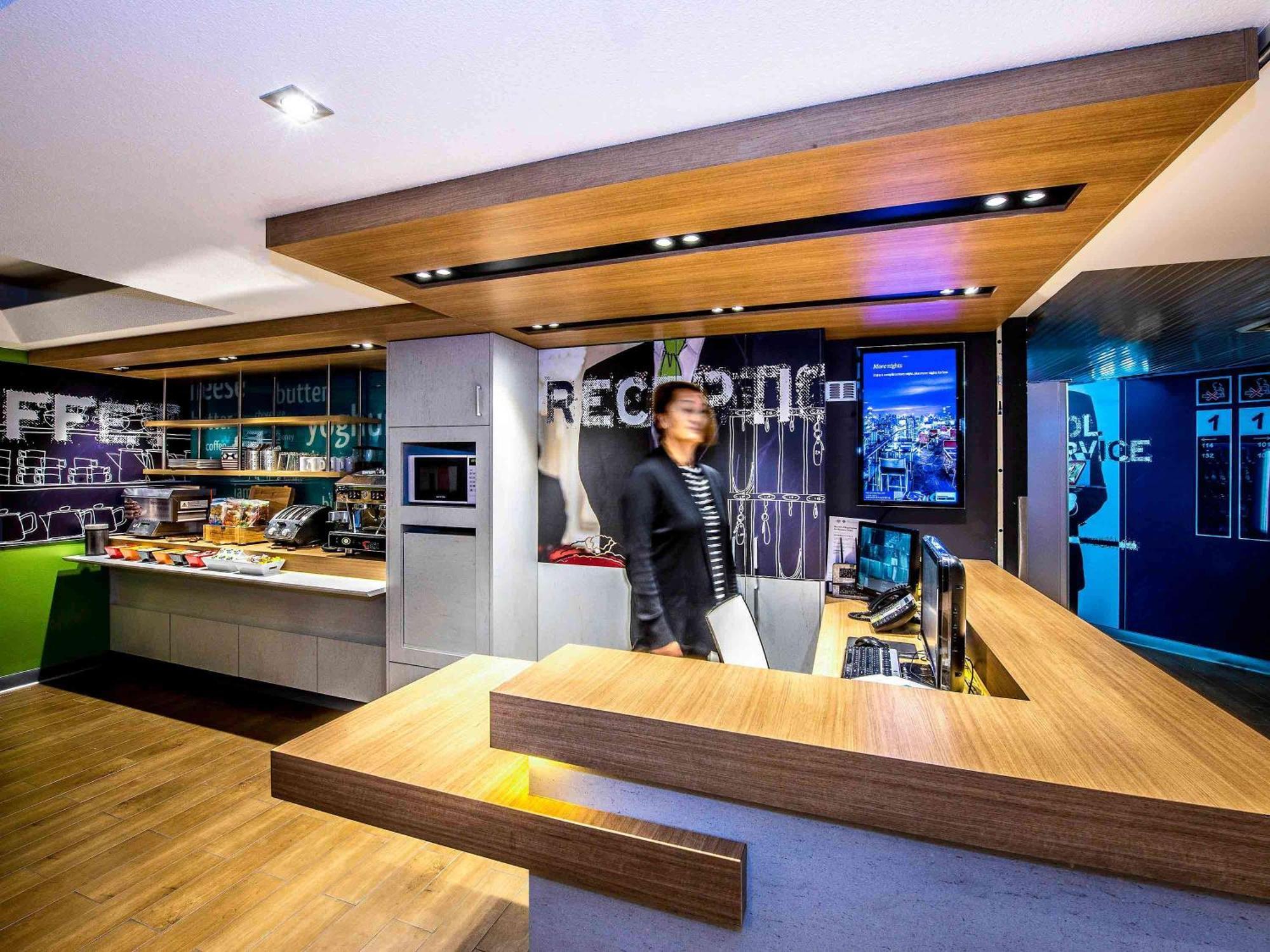 Ibis Budget - Enfield Sidney Exterior foto