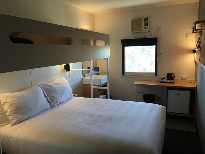 Ibis Budget - Enfield Sidney Exterior foto